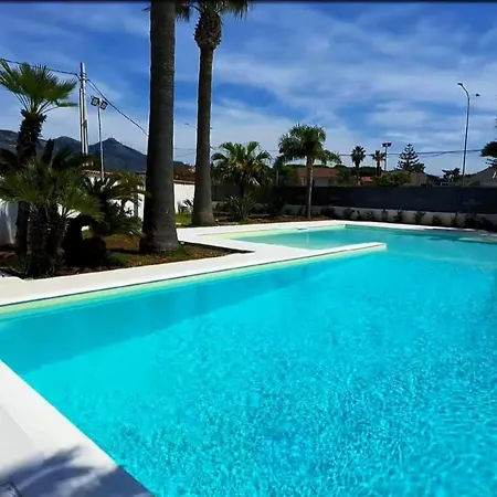 Rosa Luxury Semesterbostad Mondello
