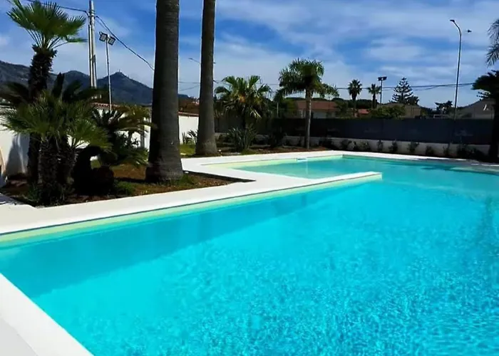 Rosa Luxury Tatil Evi Mondello